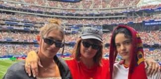 Rosalía y Penélope Cruz | Foto: Cortesía Instagram Penélope Cruz
